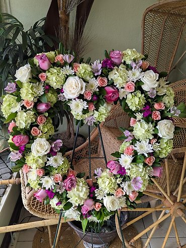 Green Pastel Open Heart